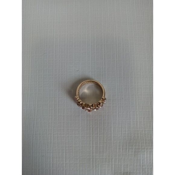 Gold Toned Metal Orange Pink Rhinestone Encrusted Women's Statement Fashion Ring - Picture 4 of 6
